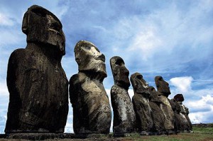 Sochy na Velikonočním ostrově - Chile